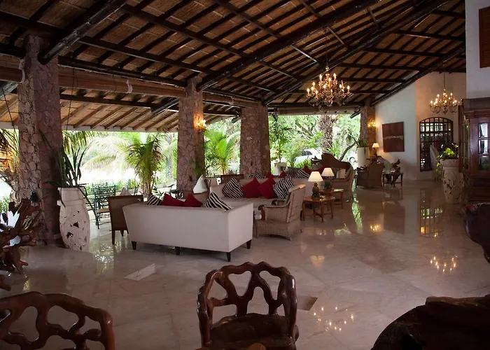 Sunset Hotel Glacis (Mahe)