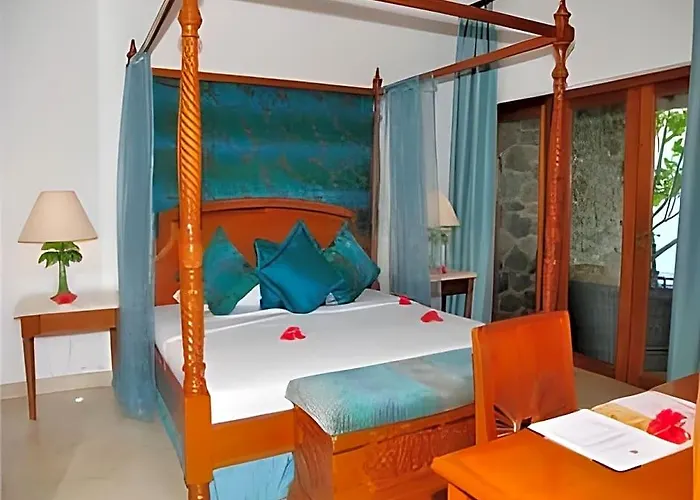 Sunset Hotel 4*